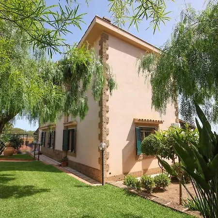 Il Geco Con Piscina Ad Villa